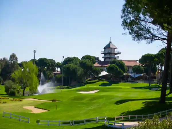 Montgomerie Maxx Golf Course