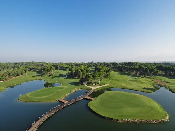 Sueno Pines Golf Course 600