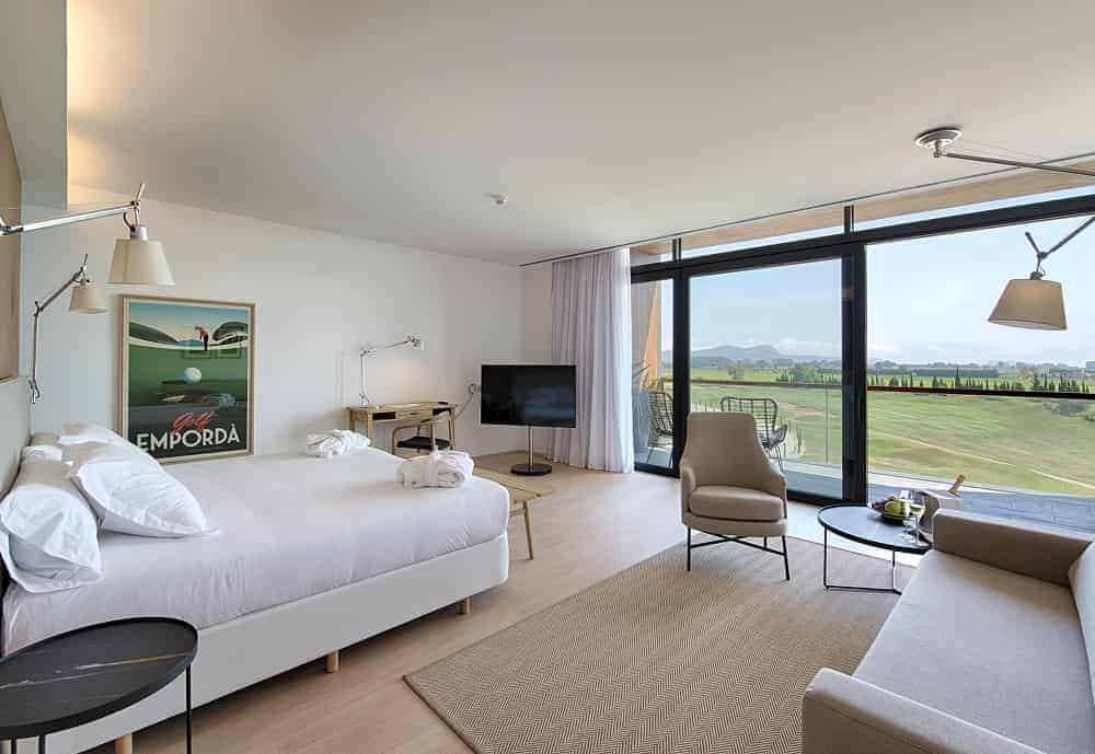 Emporda Hotel