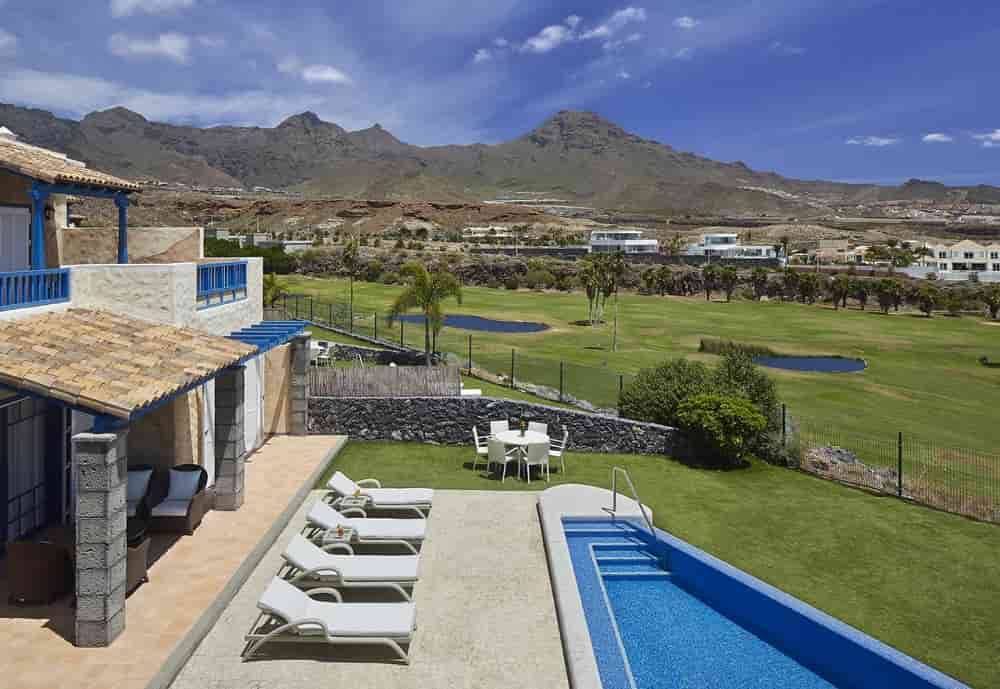 Hotel Suite Villa Maria External garden with pool