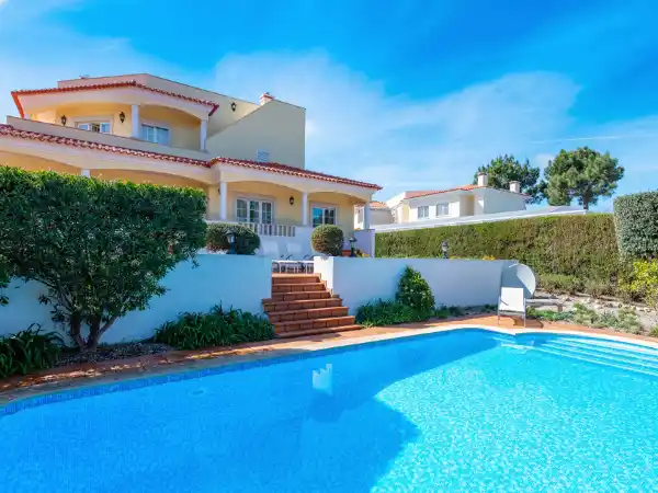 Praia D'El Rey Golf & Beach Resort