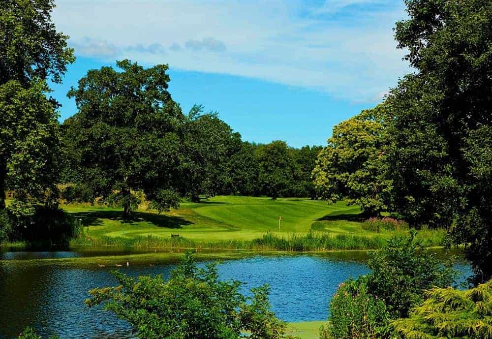 St. Pierre Golf