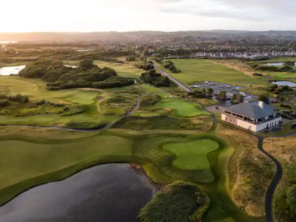 Machnys Peninsula Golf Club