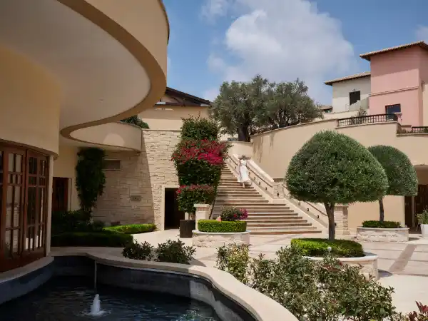 Aphrodite Hills Hotel