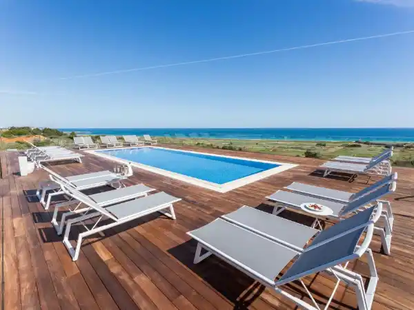 Palmares Beach House Hotel