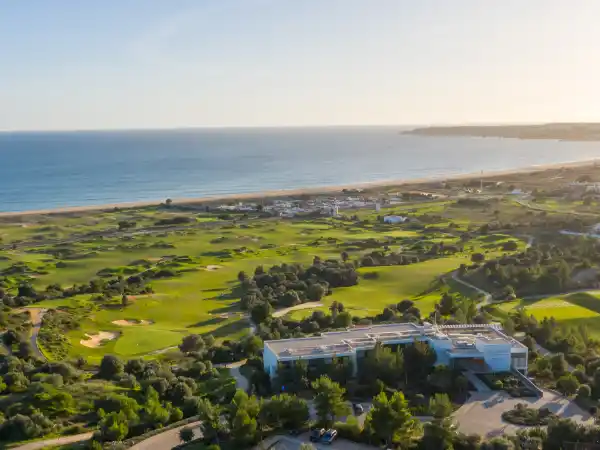Palmares Beach House Hotel