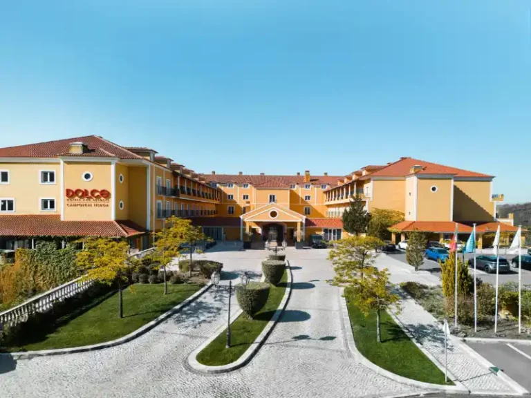 Dolce Campo Real Hotel